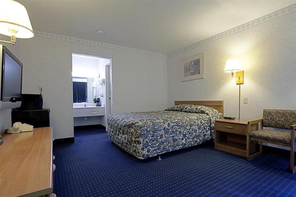 Americas Best Value Of 2* Decatur